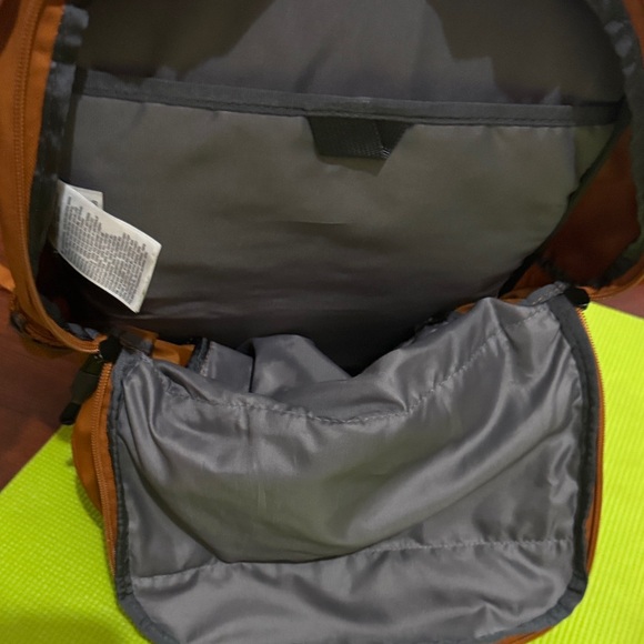 The North Face orange Backpack - Picture 2 of 6